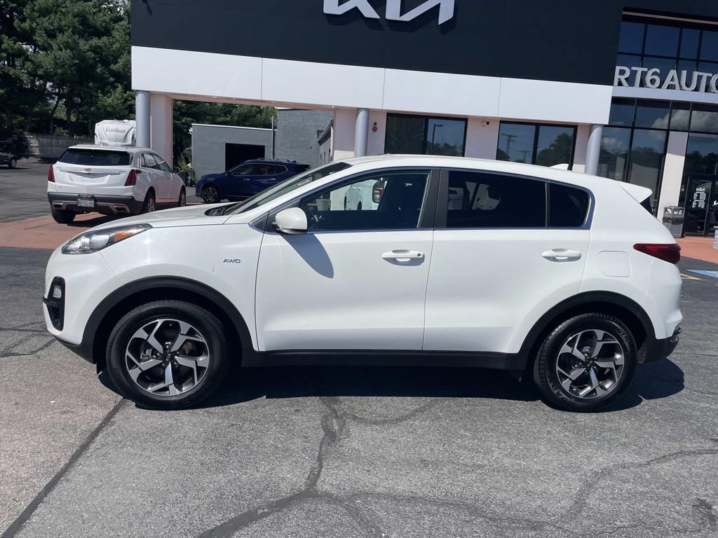 Used 2022 Kia Sportage LX AWD/4WD image 2