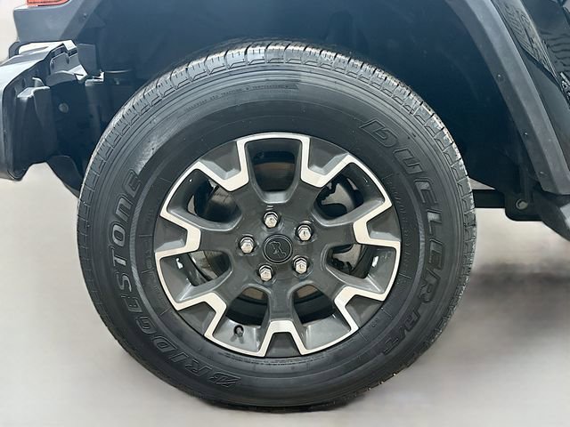 Used 2024 Jeep Wrangler Sahara w/ Technology Group image 31
