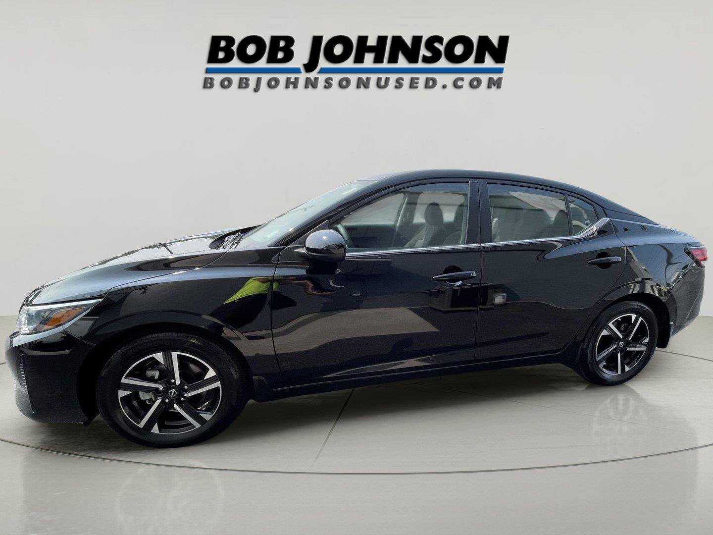 Used 2025 Nissan Sentra SV w/ All-Weather Package FWD image 4
