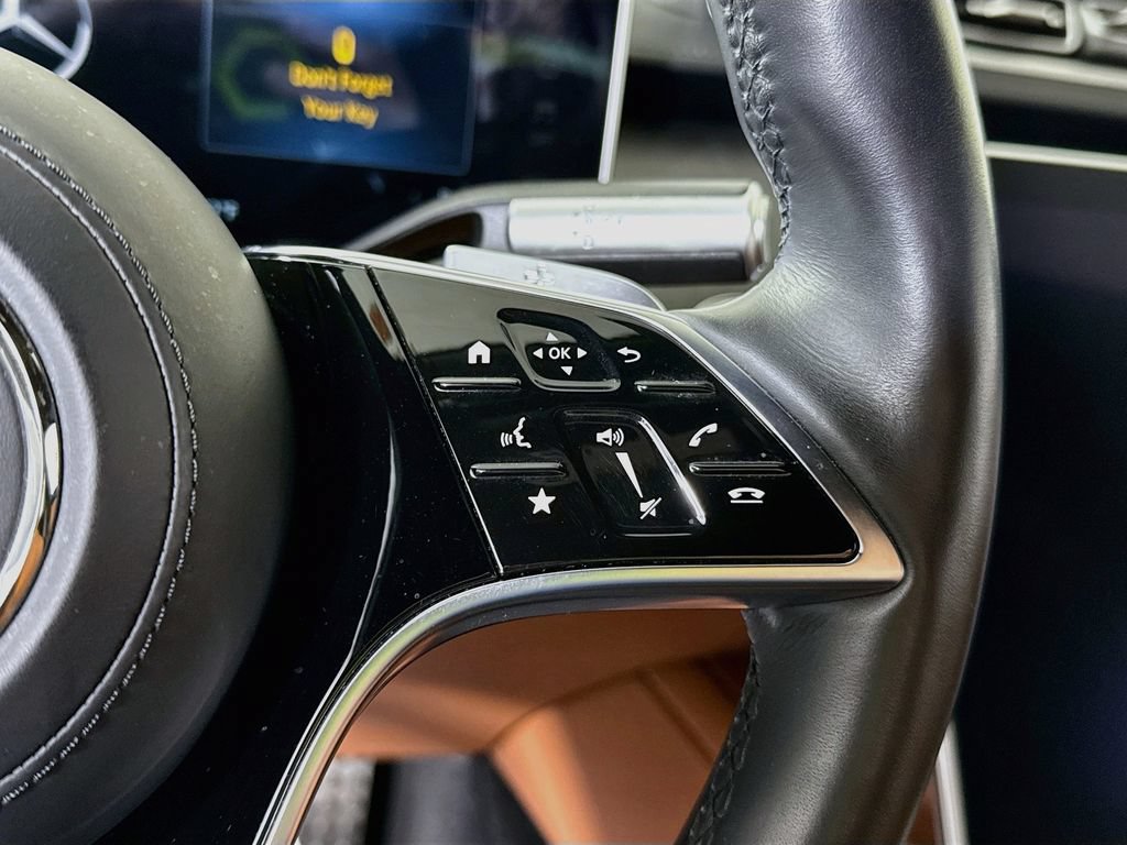 Used 2022 Mercedes-Benz S 500 4MATIC image 24