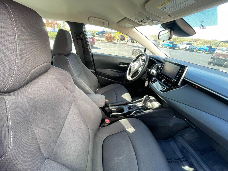 Used 2021 Toyota Corolla LE image 6