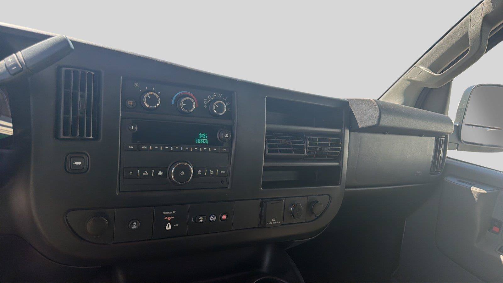 Used 2016 Chevrolet Express 3500 LT w/ LT Preferred Equipment Group RWD image 10