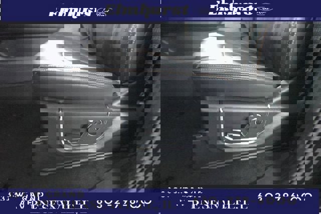 Used 2024 Ford Expedition Platinum image 11