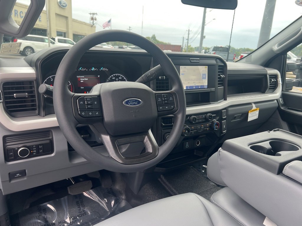 New 2026 Ford F250 XL image 21