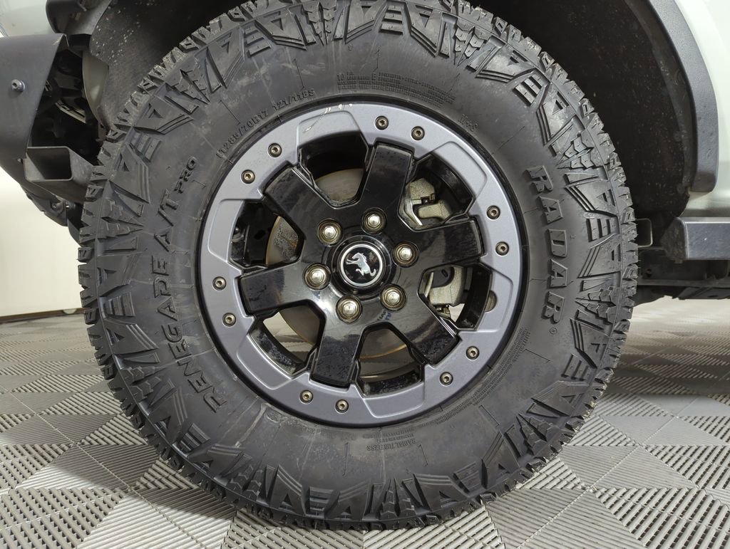 Used 2021 Ford Bronco Badlands image 21