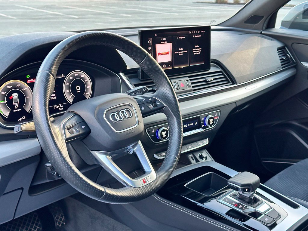 Used 2024 Audi Q5 e Premium Plus AWD/4WD image 12