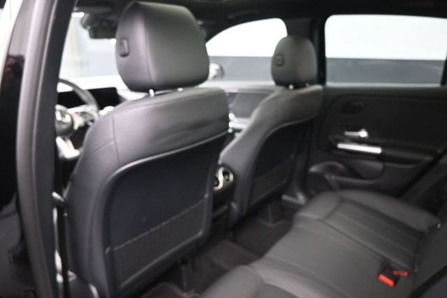 New 2025 Mercedes-Benz GLA 250 4MATIC image 23