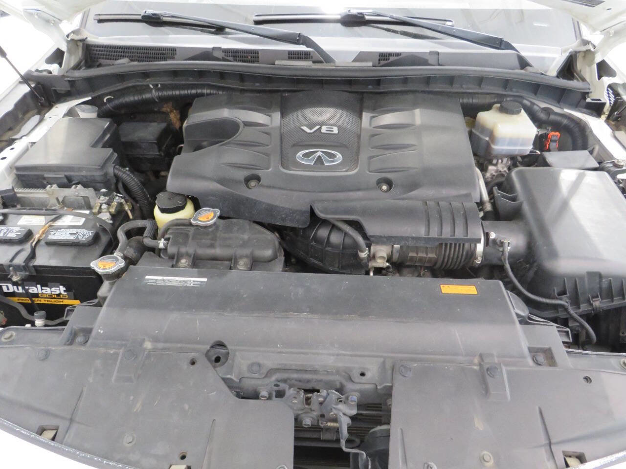 Used 2011 INFINITI QX56 4WD w/ Deluxe Touring Pkg image 25