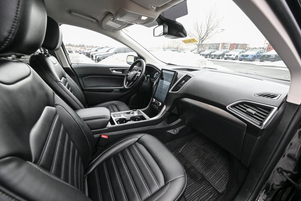 Certified 2024 Ford Edge SEL w/ Convenience Package image 25
