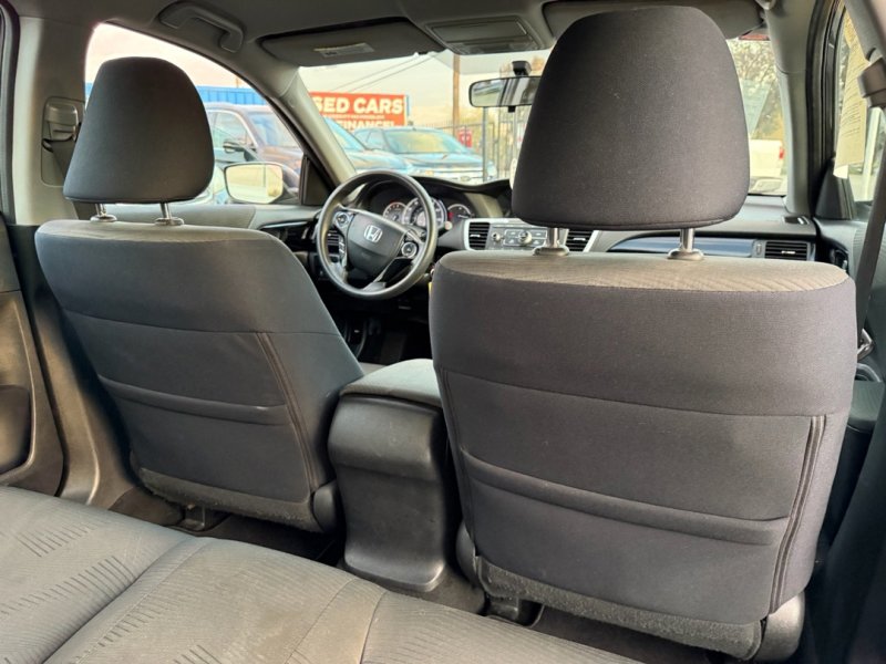 Used 2017 Honda Accord LX image 18