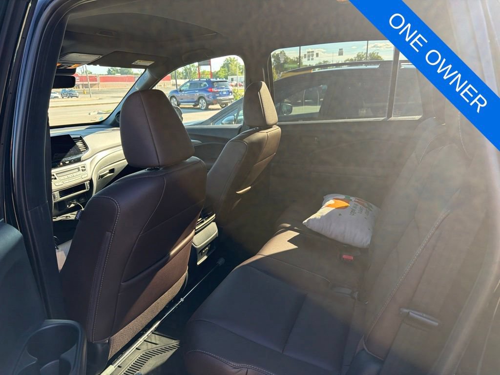 Used 2025 Honda Passport EX-L image 5