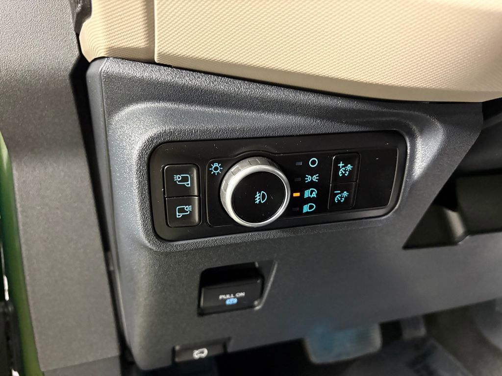 Certified 2023 Ford Bronco Wildtrak AWD/4WD image 13
