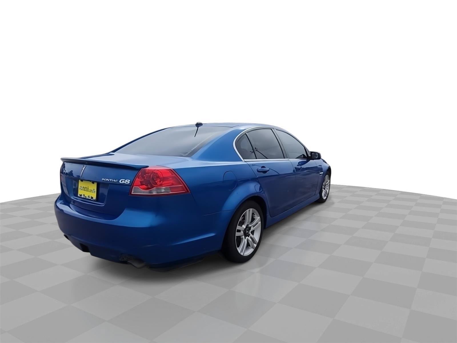 Used 2009 Pontiac G8 w/ Premium Package RWD image 8