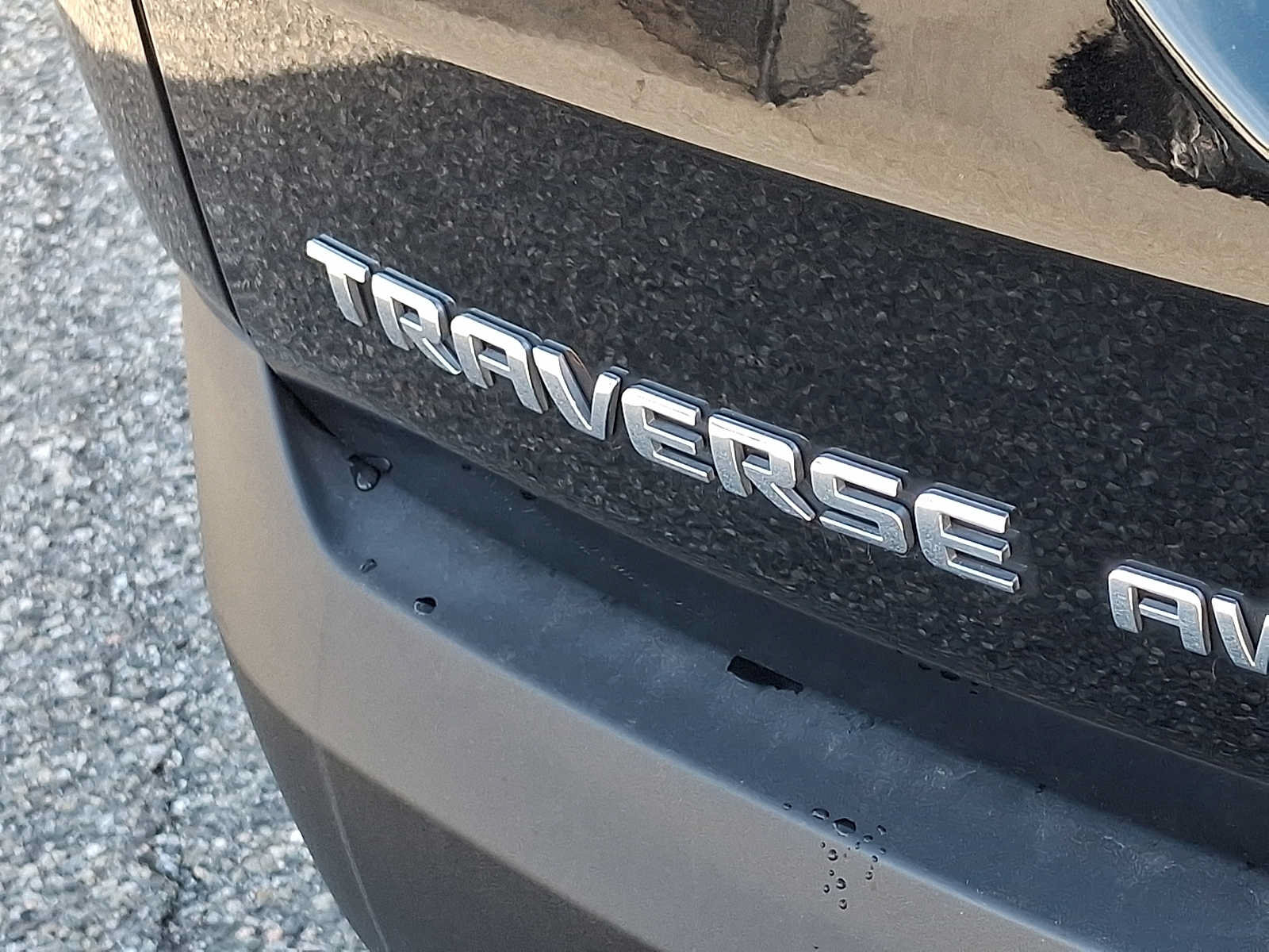Used 2023 Chevrolet Traverse LT AWD/4WD image 30