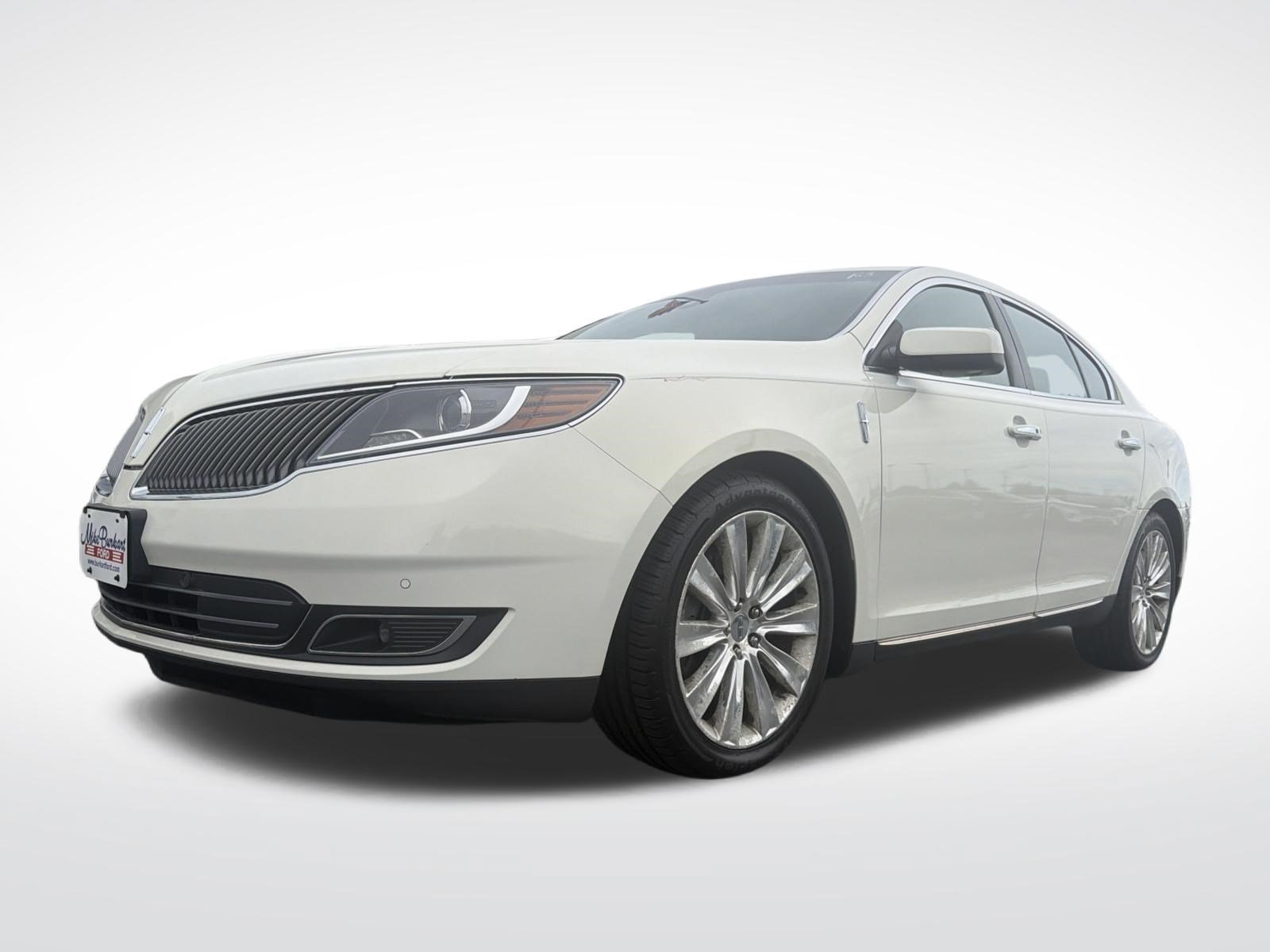 Used 2013 Lincoln MKS AWD image 2