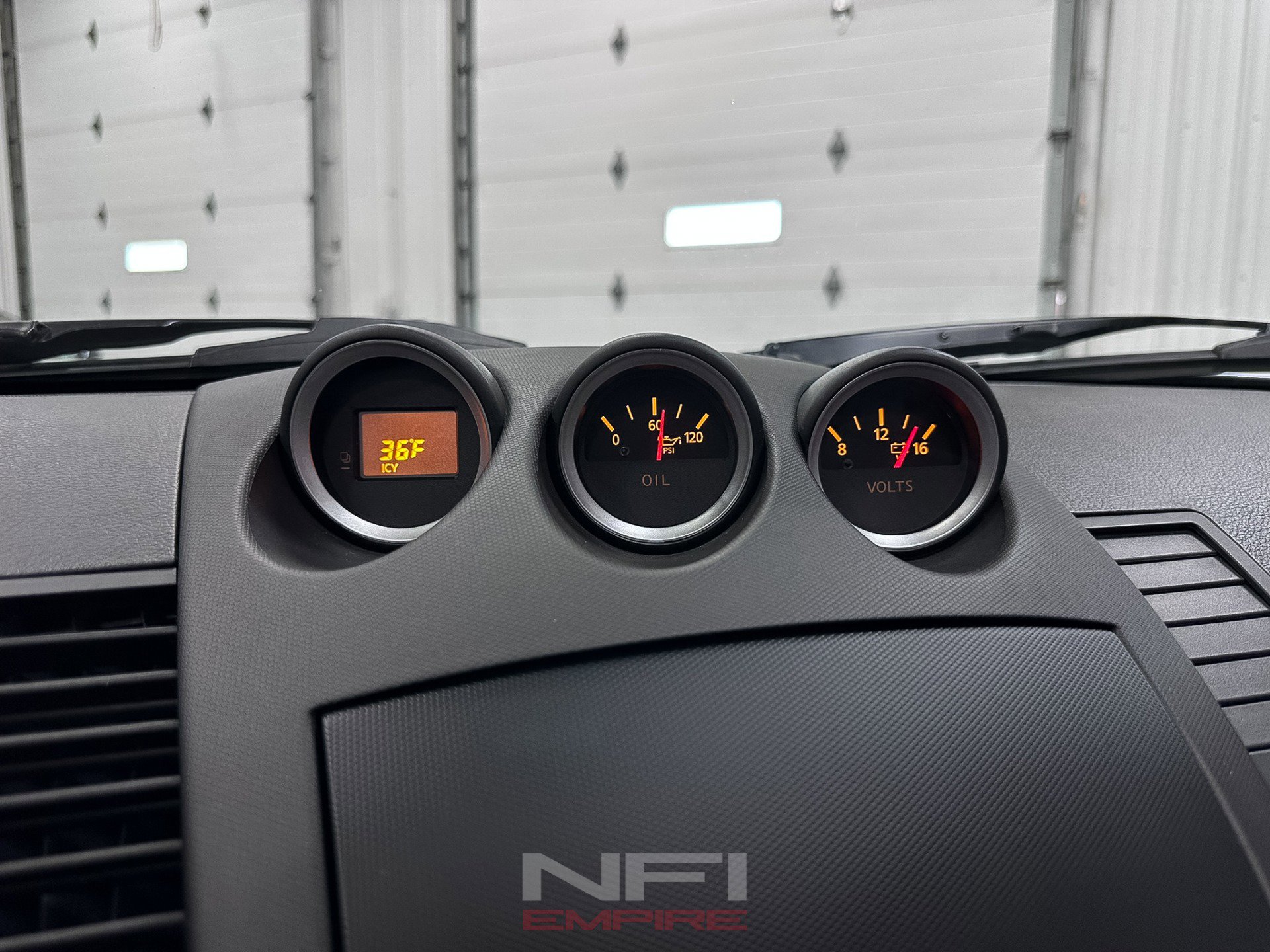 Used 2004 Nissan 350Z Touring image 27