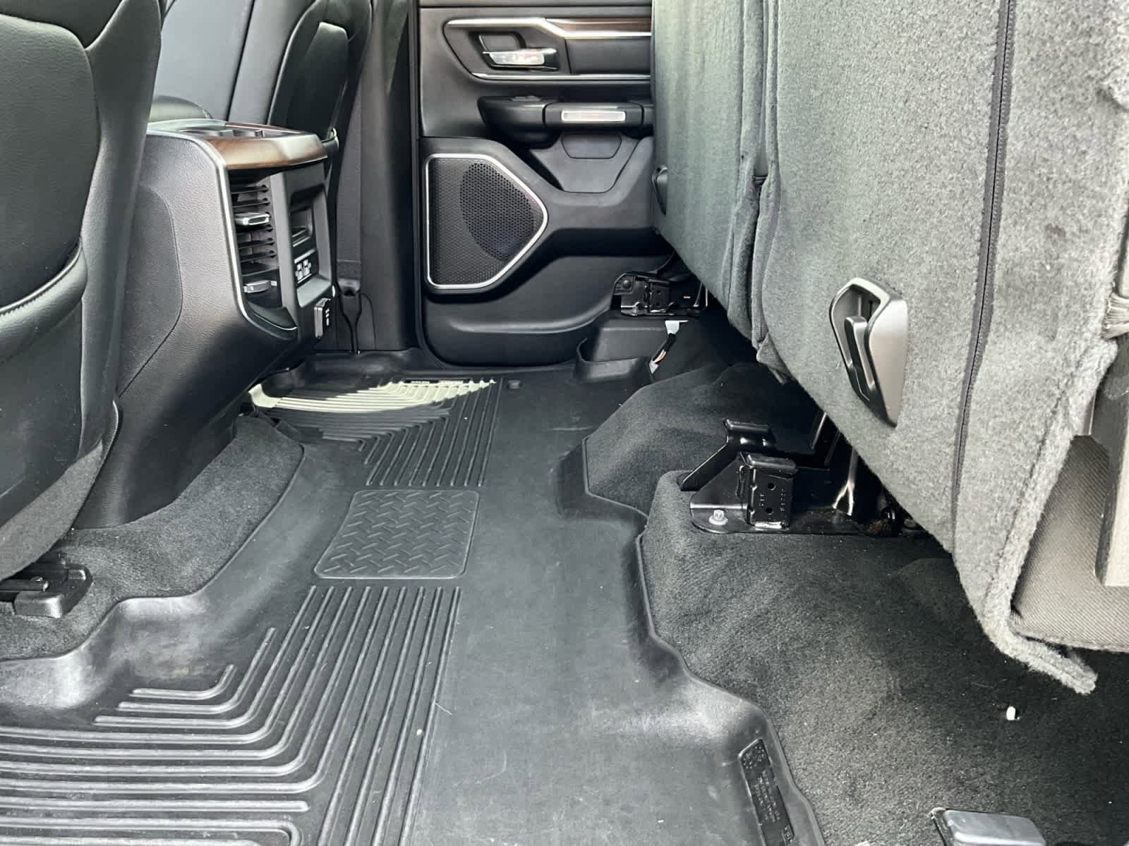 Used 2021 RAM 1500 Laramie AWD/4WD image 25