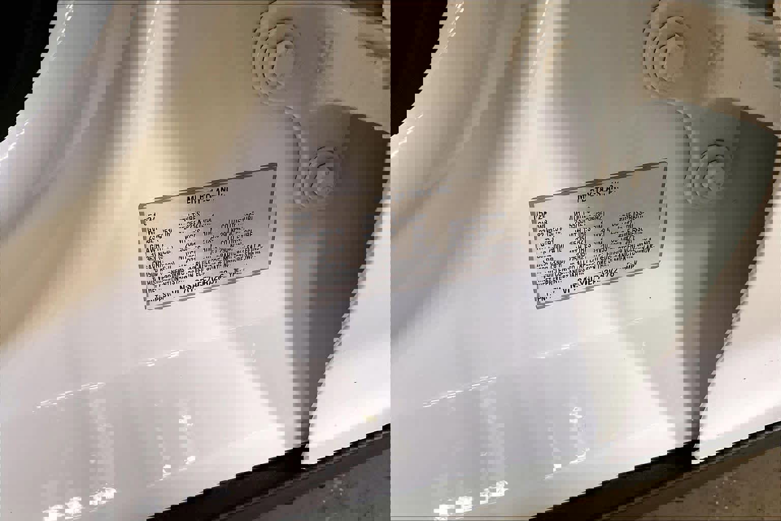 Used 2024 Tesla Model Y Performance image 32