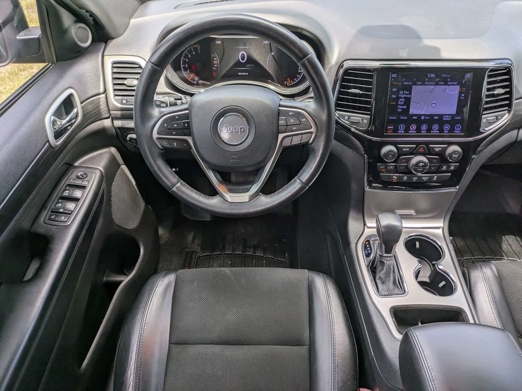 Used 2019 Jeep Grand Cherokee Altitude RWD image 16