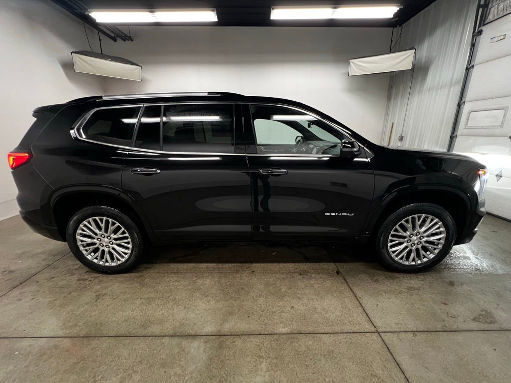 New 2026 GMC Acadia Denali w/ Super Cruise Package image 2