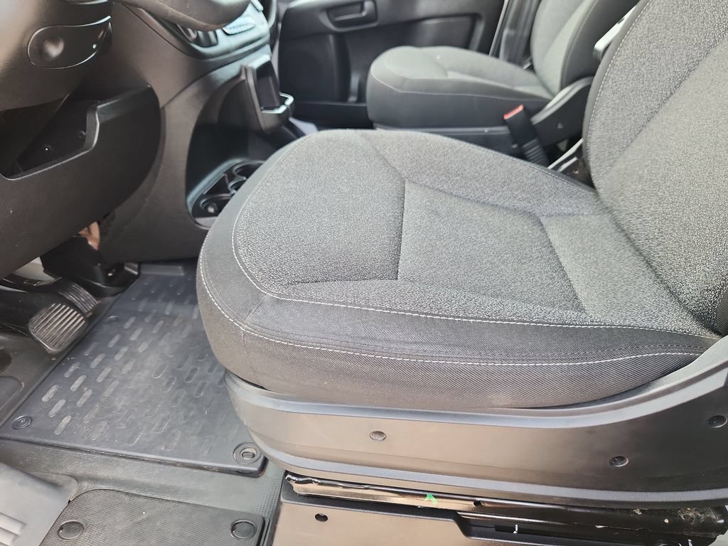 Used 2025 RAM ProMaster 2500 w/ Convenience Group FWD image 7