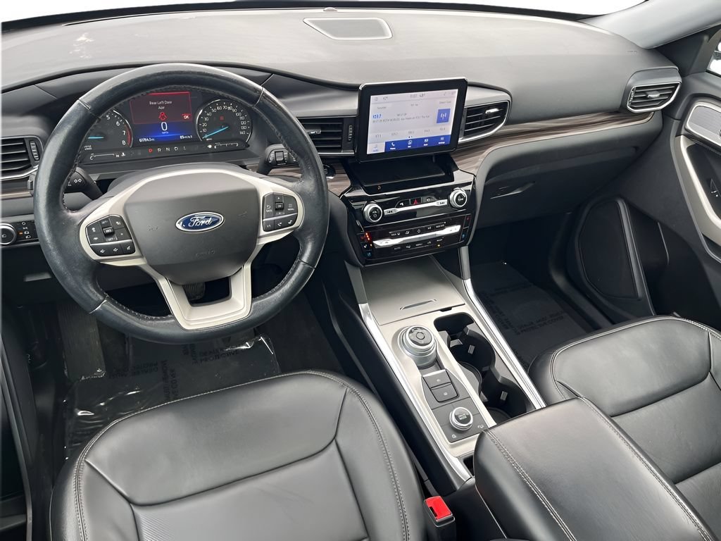 Used 2022 Ford Explorer Limited AWD/4WD image 8