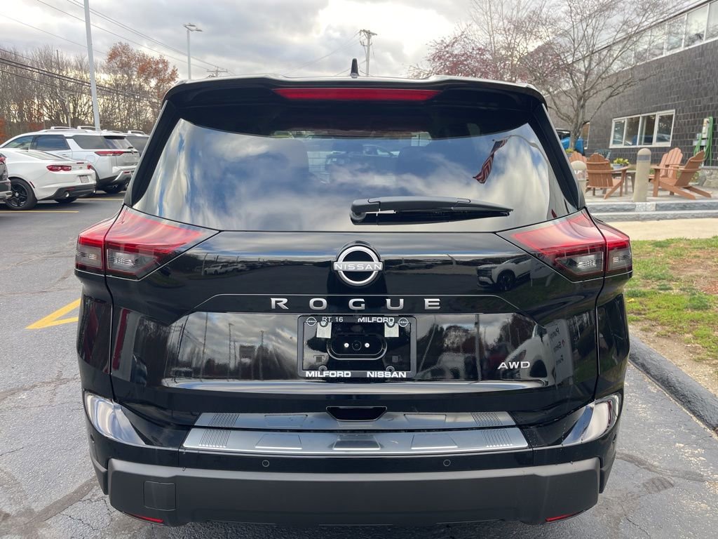 New 2026 Nissan Rogue SV w/ Cold Weather Package image 5