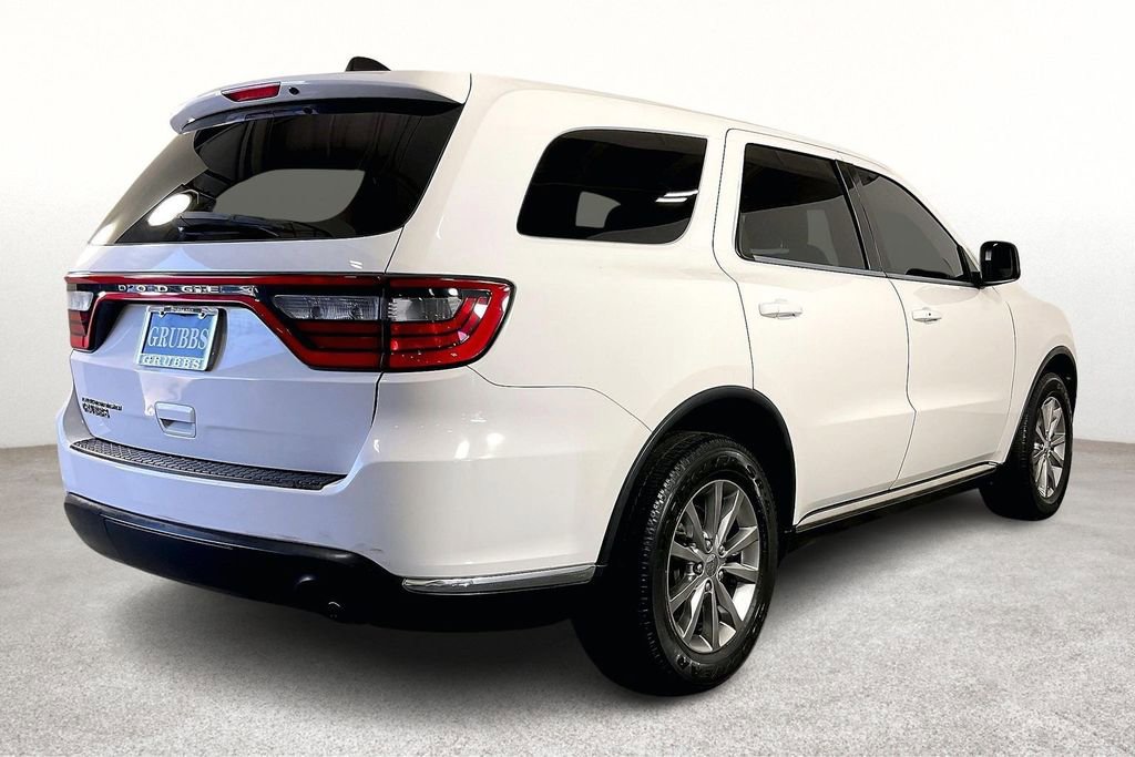 Used 2017 Dodge Durango SXT w/ 3rd Row Seating Group image 2