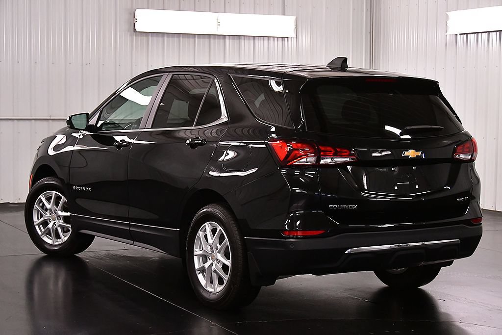 Used 2024 Chevrolet Equinox LT AWD/4WD image 5