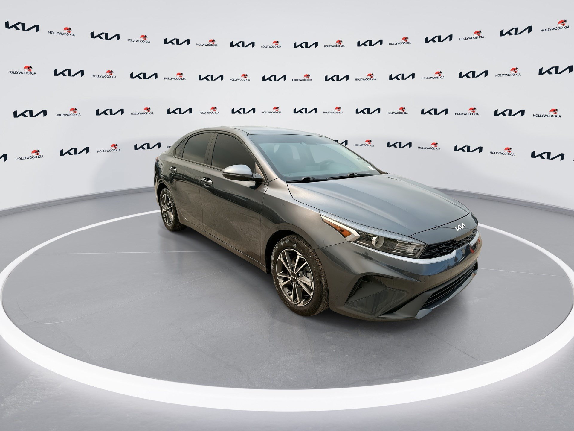 Certified 2023 Kia Forte LXS w/ LXS Technology Package FWD image 2