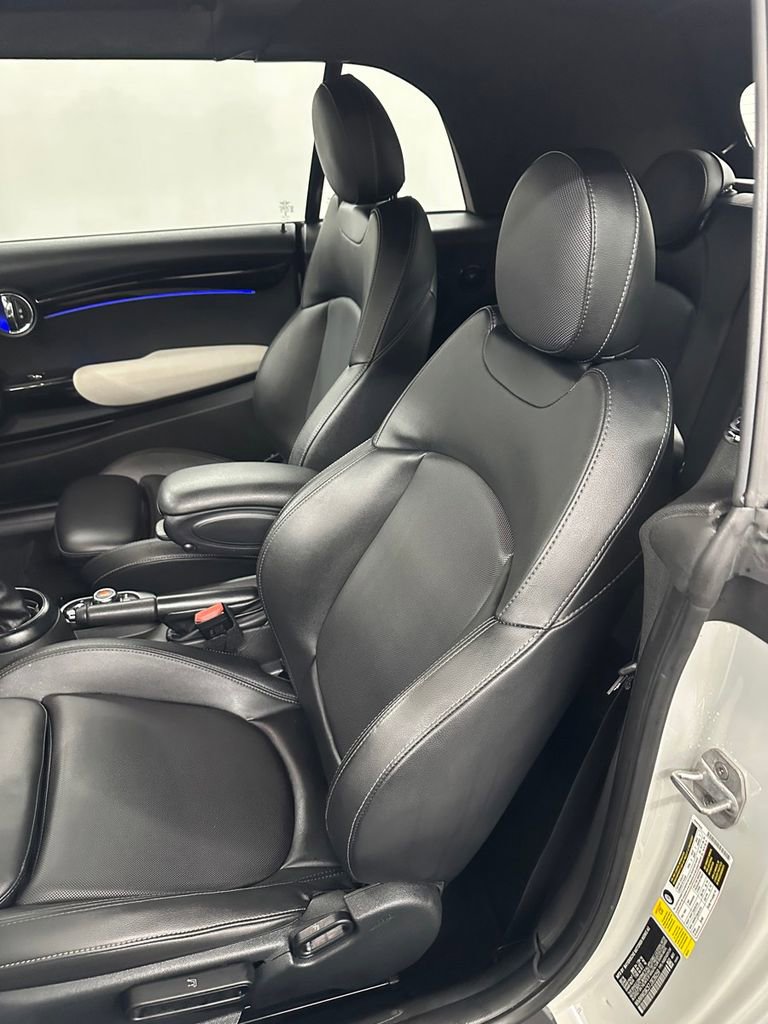 Used 2018 MINI Cooper S w/ Premium Package FWD image 12