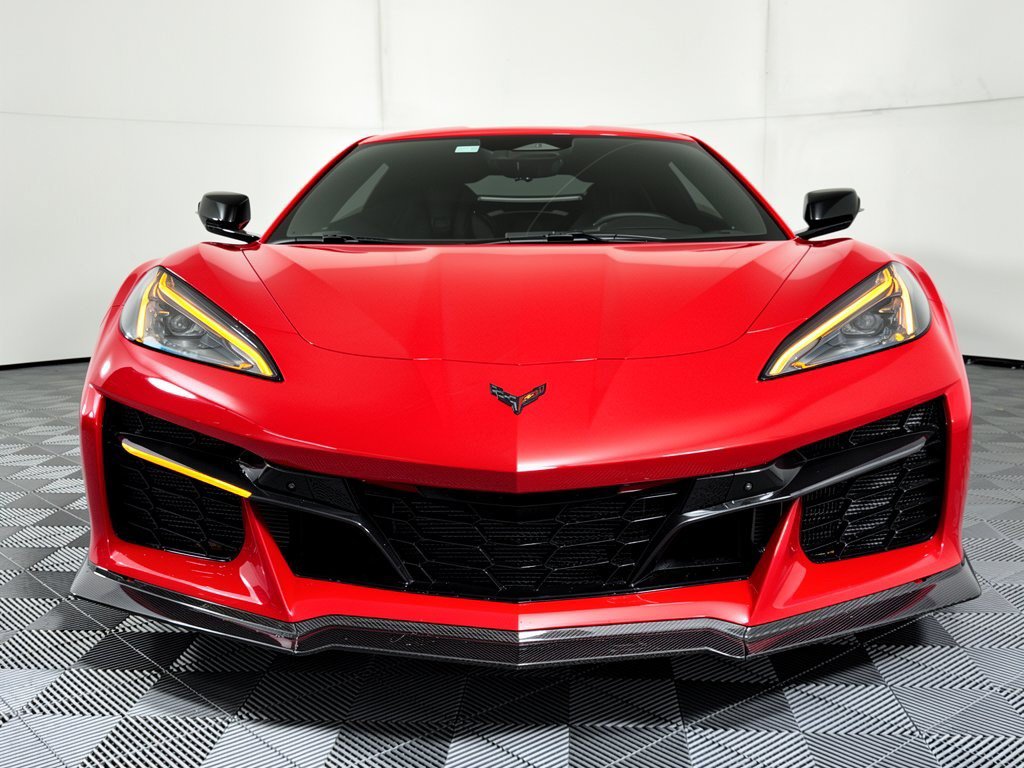 Used 2025 Chevrolet Corvette E-Ray w/ ZER Performance Package AWD/4WD image 6