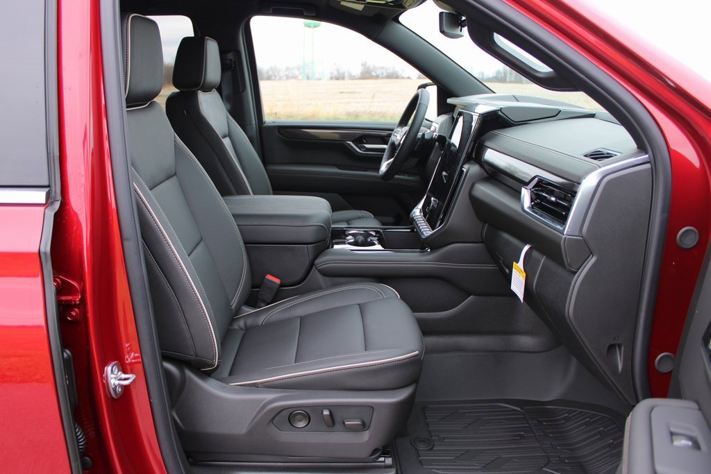 New 2026 GMC Yukon Elevation w/ LPO, Get Active Package image 15