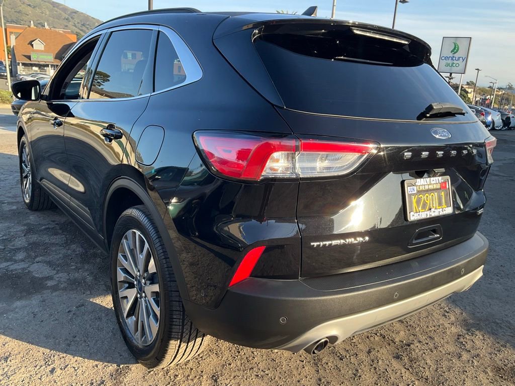 Used 2021 Ford Escape Titanium image 86