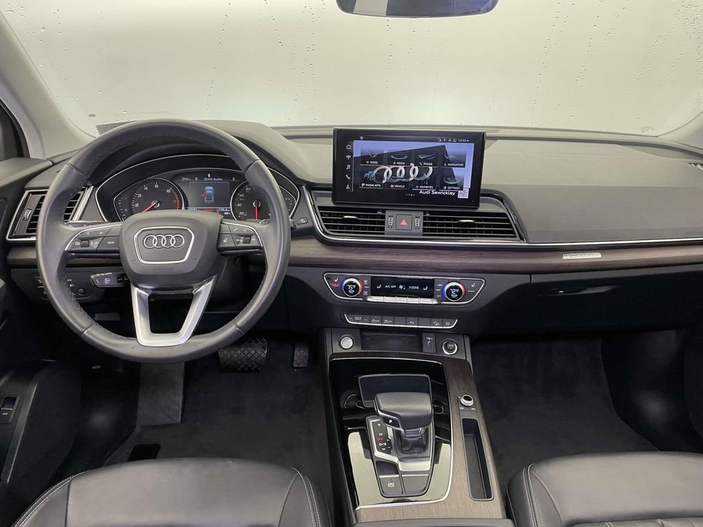 Certified 2023 Audi Q5 2.0T Premium w/ Convenience Package image 26