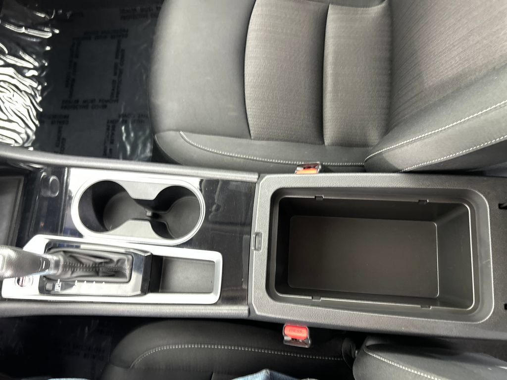 Used 2024 Nissan Altima 2.5 SV FWD image 15
