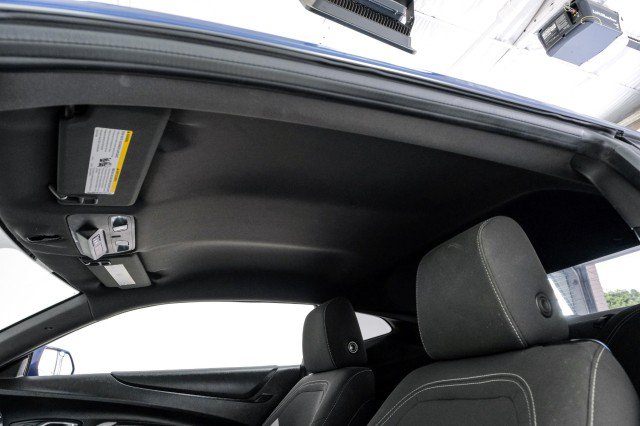 Used 2021 Chevrolet Camaro LT w/ Technology Package RWD image 30