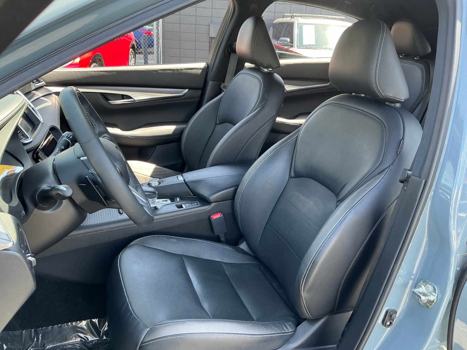 Used 2023 INFINITI QX55 Luxe w/ Cargo Package AWD/4WD image 18