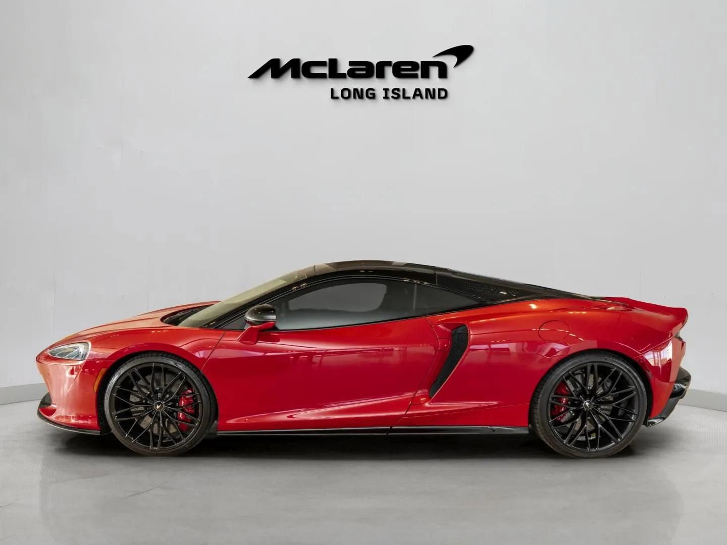 Used 2022 McLaren GT RWD image 10