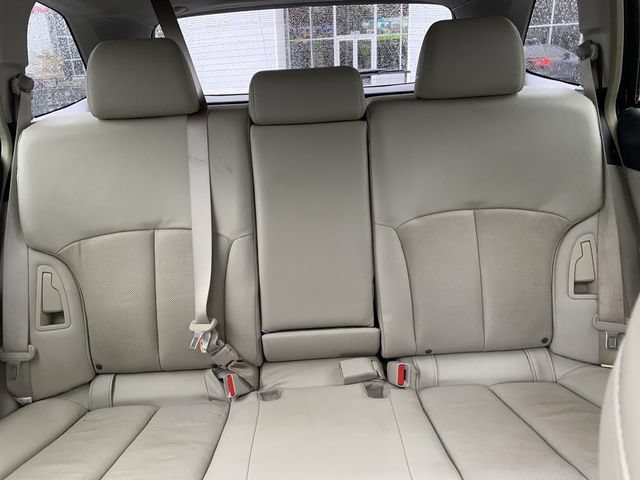 Used 2014 Subaru Outback 2.5i Limited AWD/4WD image 32