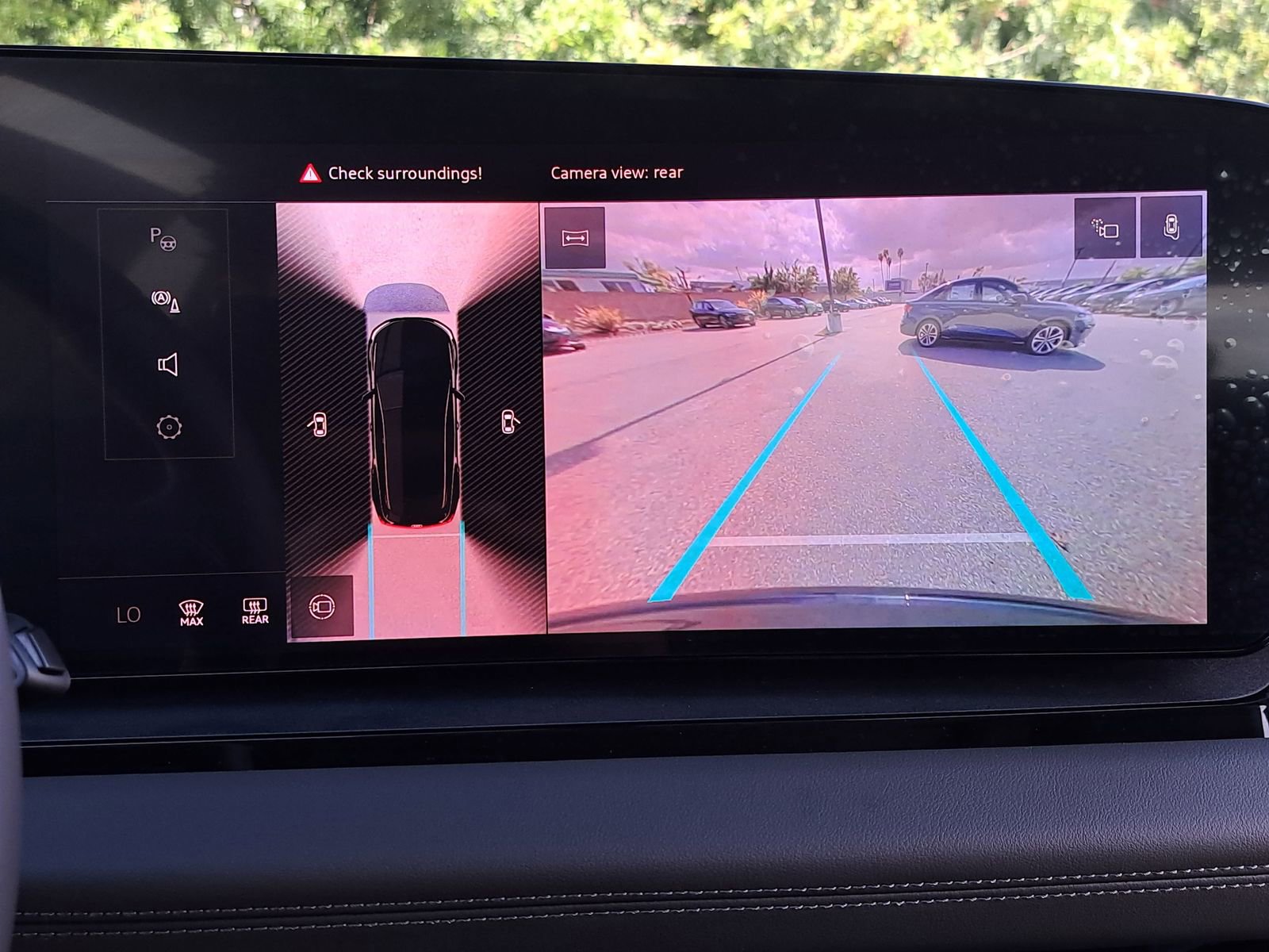 New 2025 Audi Q6 e-tron Premium image 27