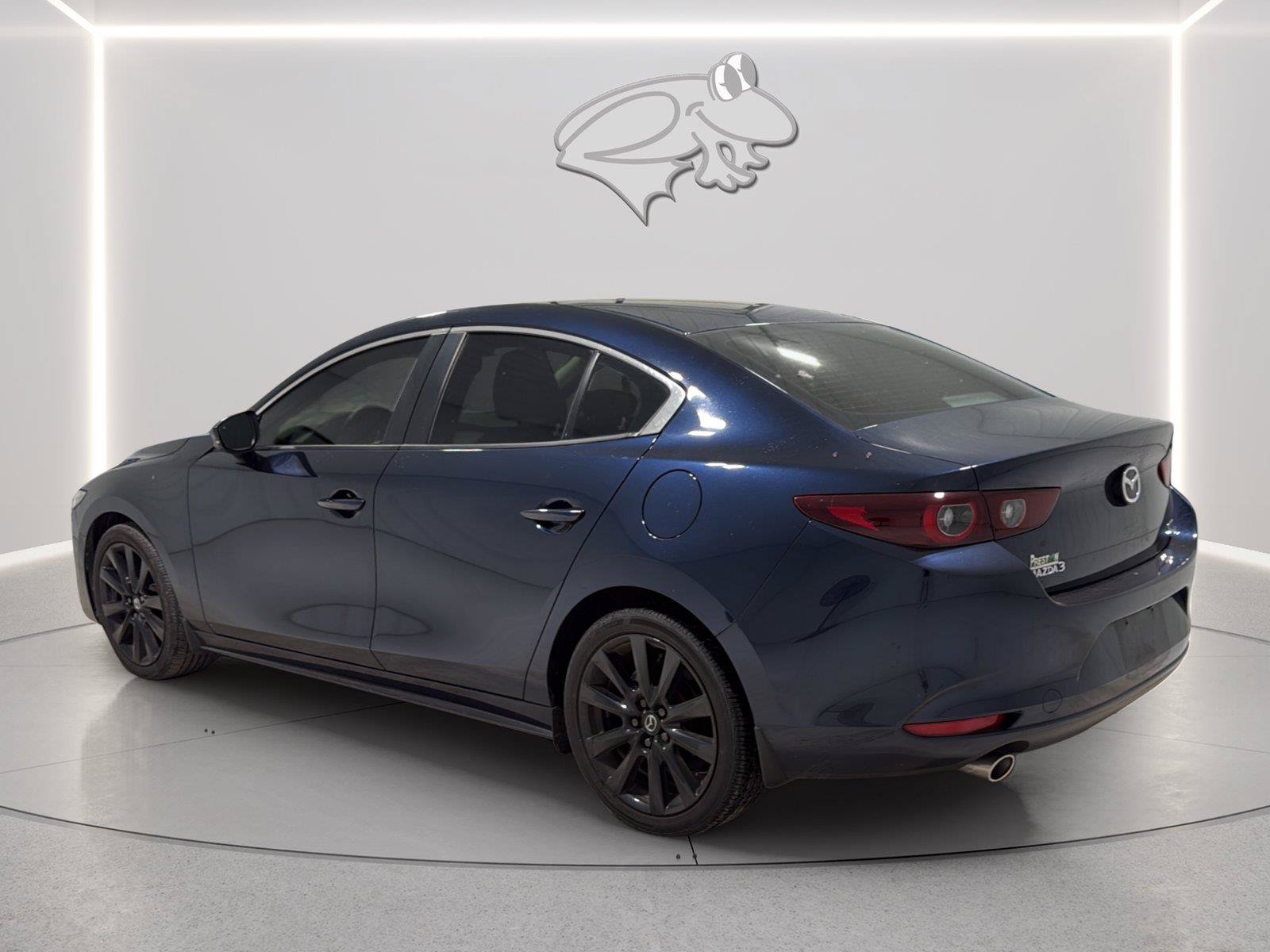 Used 2025 MAZDA MAZDA3 s FWD image 3