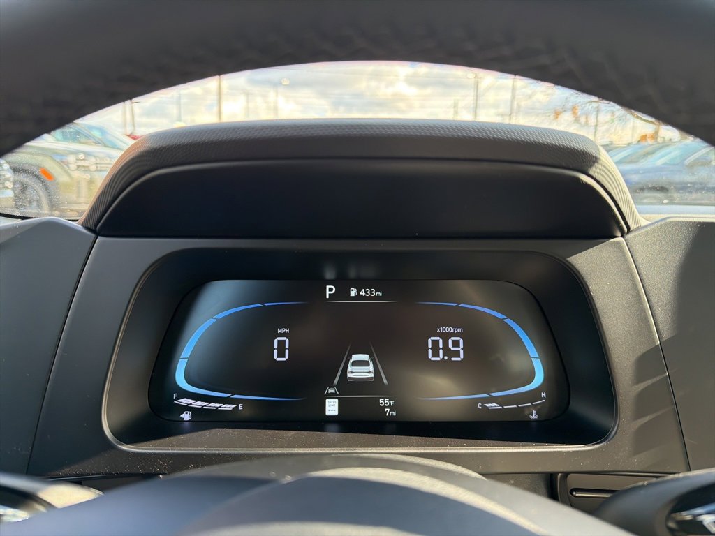 New 2026 Hyundai Elantra Sport image 33