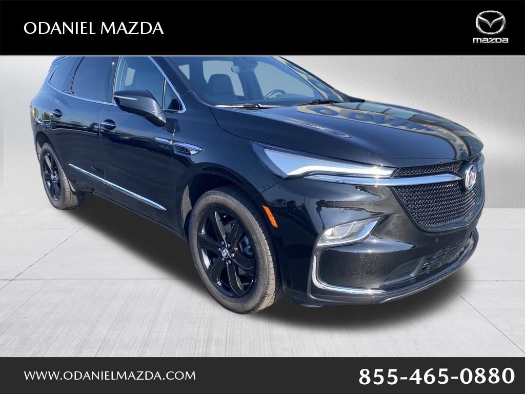 Used 2024 Buick Enclave Essence w/ Sport Touring Edition FWD image 1