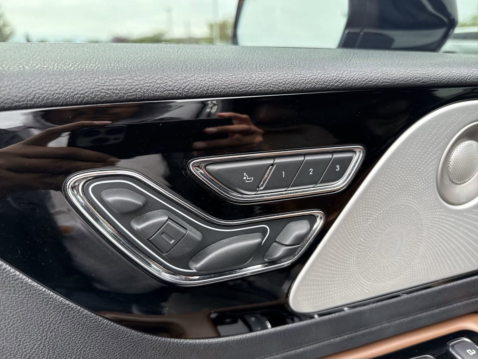 Used 2020 Lincoln Aviator Reserve w/ Equipment Group 202A AWD/4WD image 14