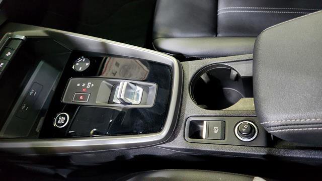 Used 2024 Audi A3 2.0T Premium image 17