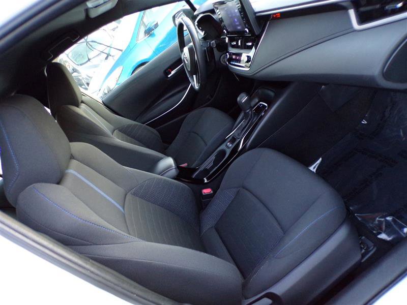 Used 2022 Toyota Corolla SE image 19