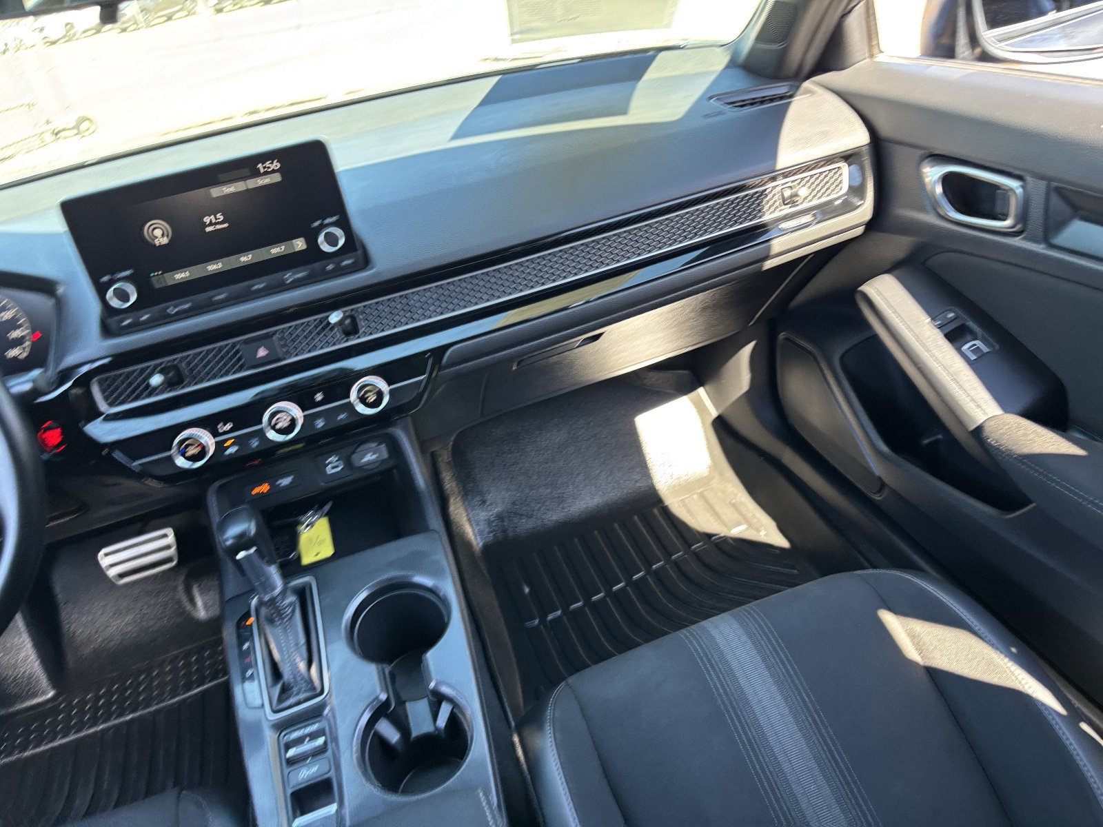 Used 2022 Honda Civic Sport image 17