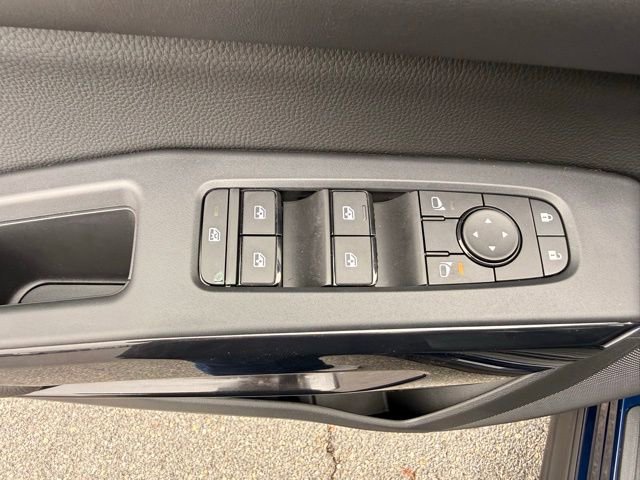 New 2026 Nissan Pathfinder SV image 11