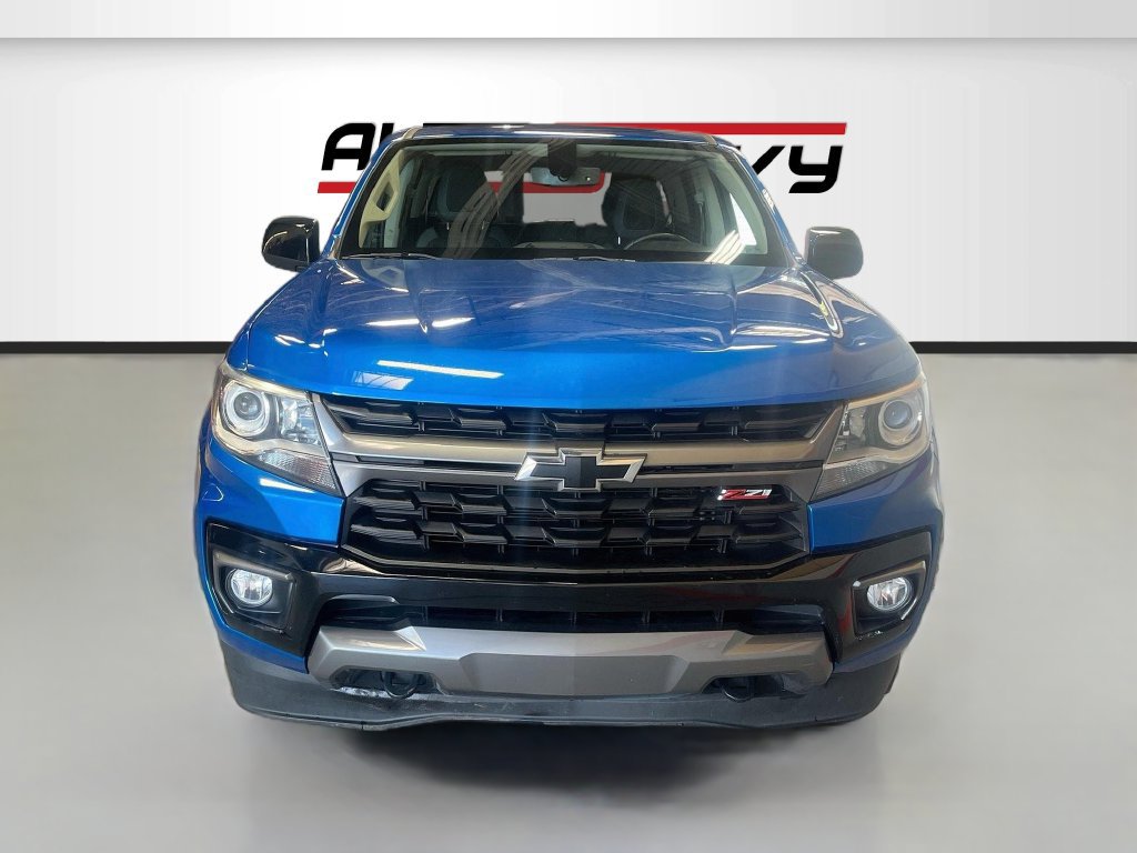Used 2022 Chevrolet Colorado Z71 AWD/4WD image 2